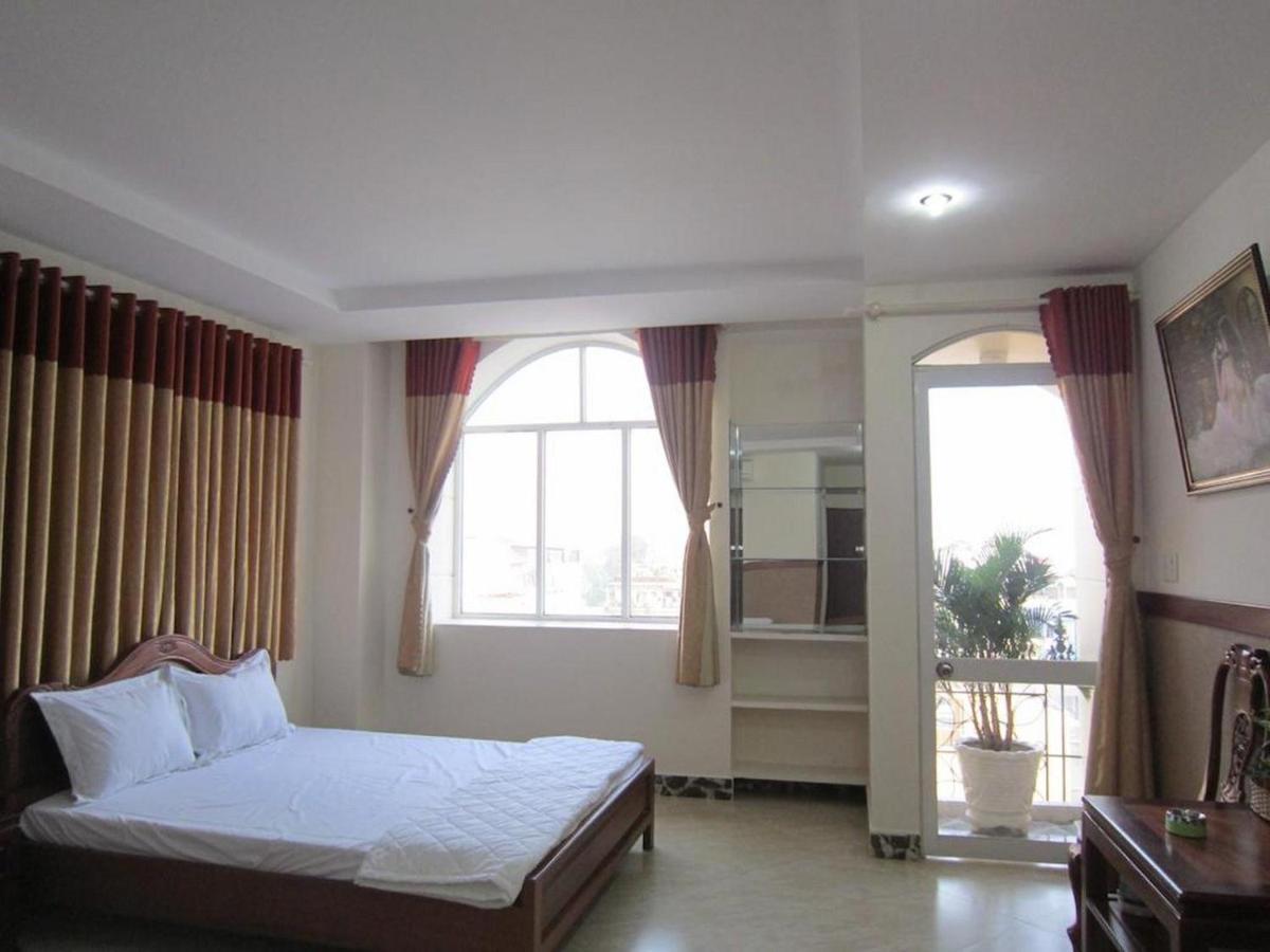 Tan Cuu Long Hotel Хошимин Экстерьер фото