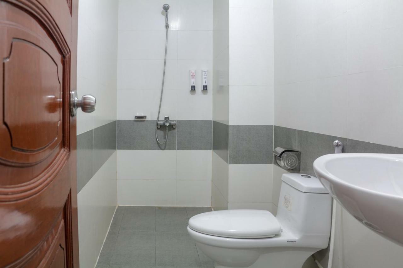 Tan Cuu Long Hotel Хошимин Экстерьер фото